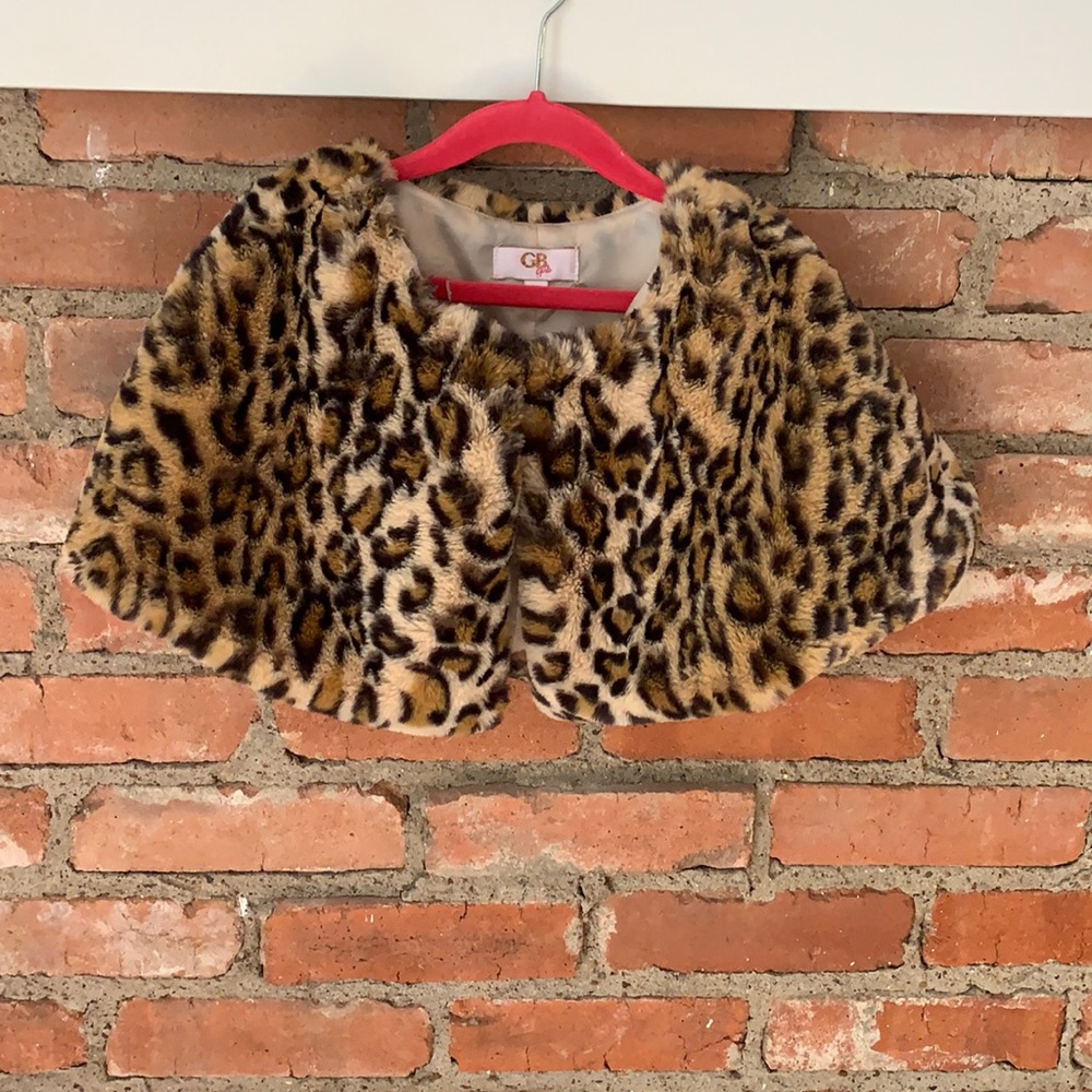 GB Girls Faux Fur Leopard Print Cape